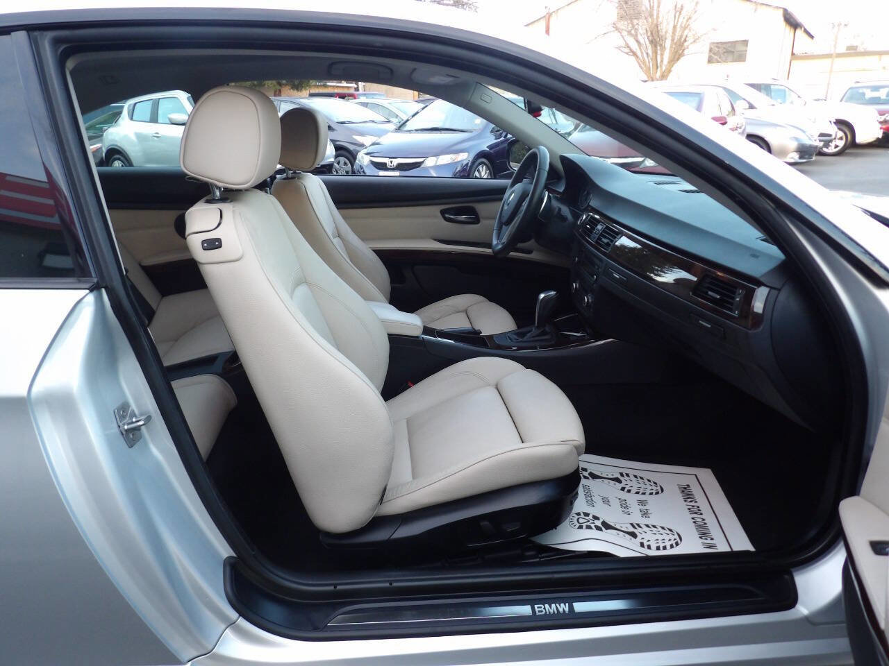 Used 2011 BMW 328i Coupe image 6
