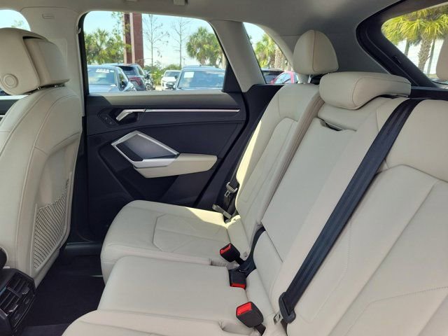 Certified 2025 Audi Q3 2.0T Premium Plus w/ Premium Plus Package image 11