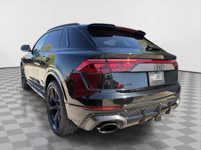 New 2027 Audi RS Q8 performance AWD/4WD image 3