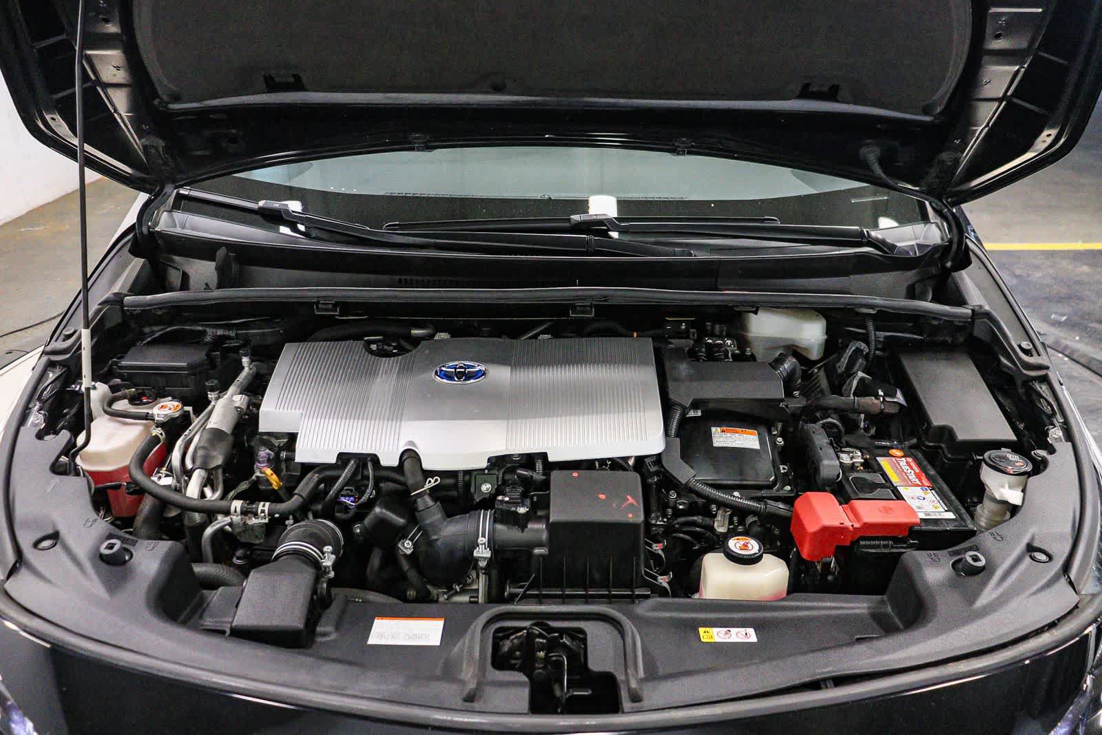 Used 2021 Toyota Prius Prime XLE FWD image 28