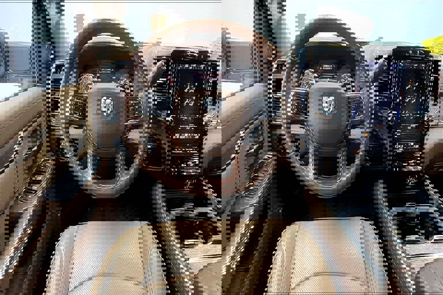 Used 2022 RAM 2500 Limited image 4