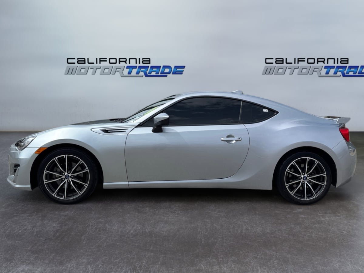 Used 2020 Subaru BRZ Limited w/ Popular Package #2 RWD image 8