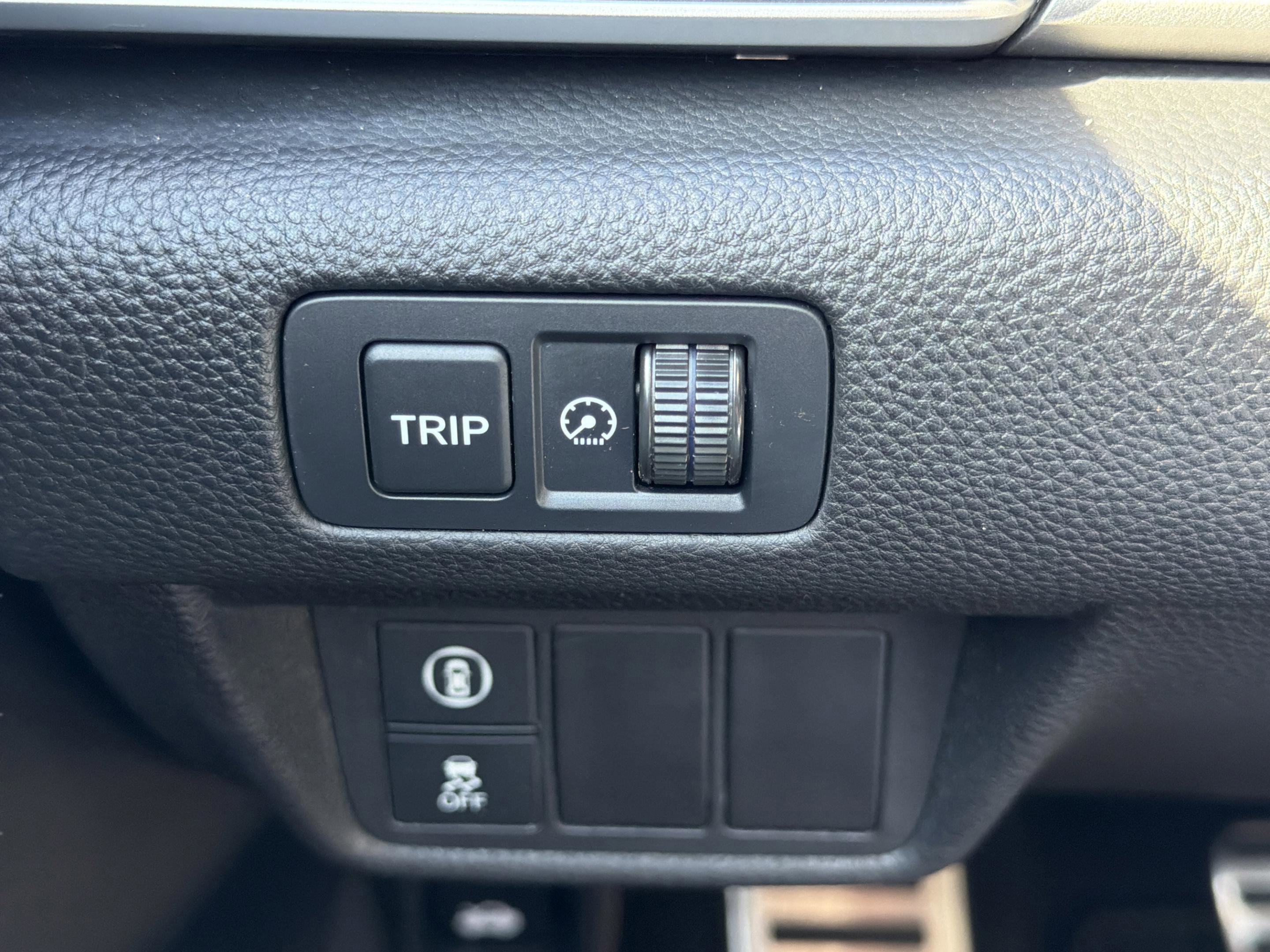 Used 2019 Honda Accord Sport image 18