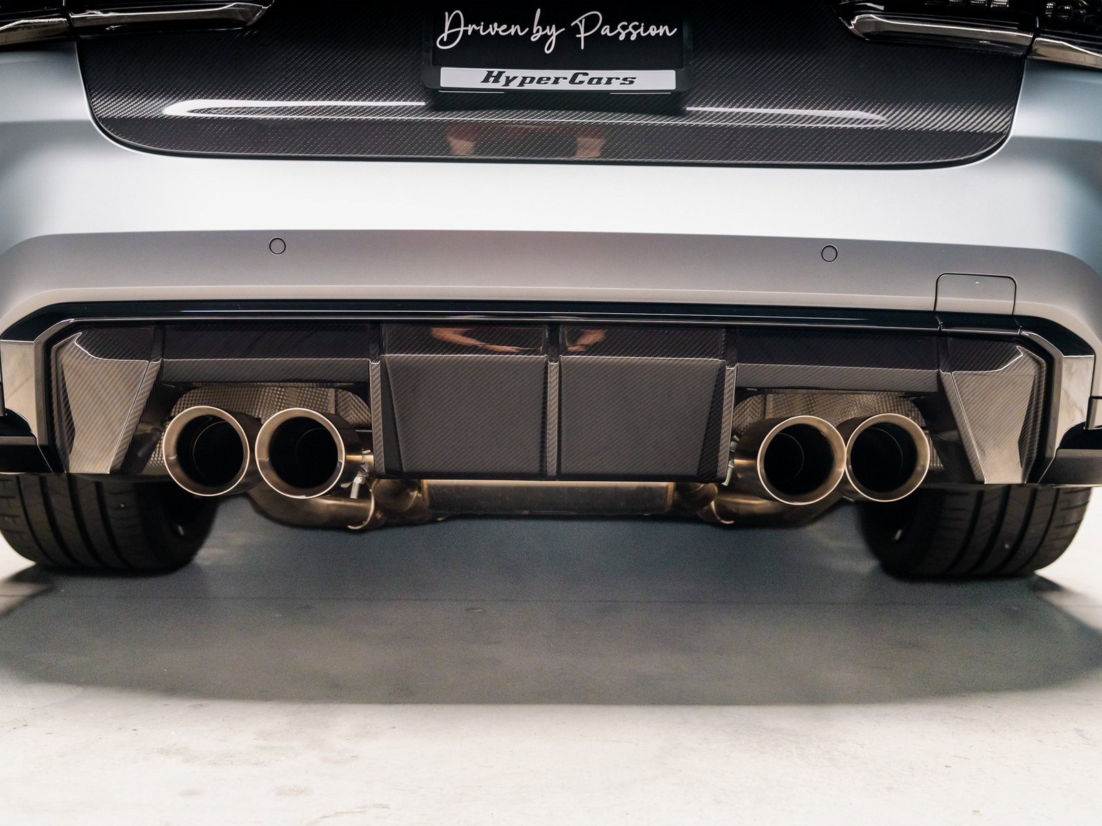 Used 2023 BMW M3 Competition w/ M Carbon Exterior Package image 38