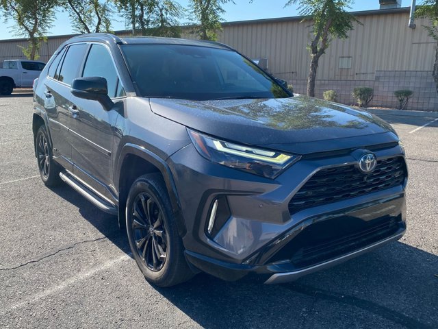 Used 2023 Toyota RAV4 XSE AWD/4WD image 3