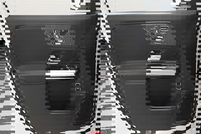 New 2025 Mercedes-Benz GLA 250 4MATIC image 24