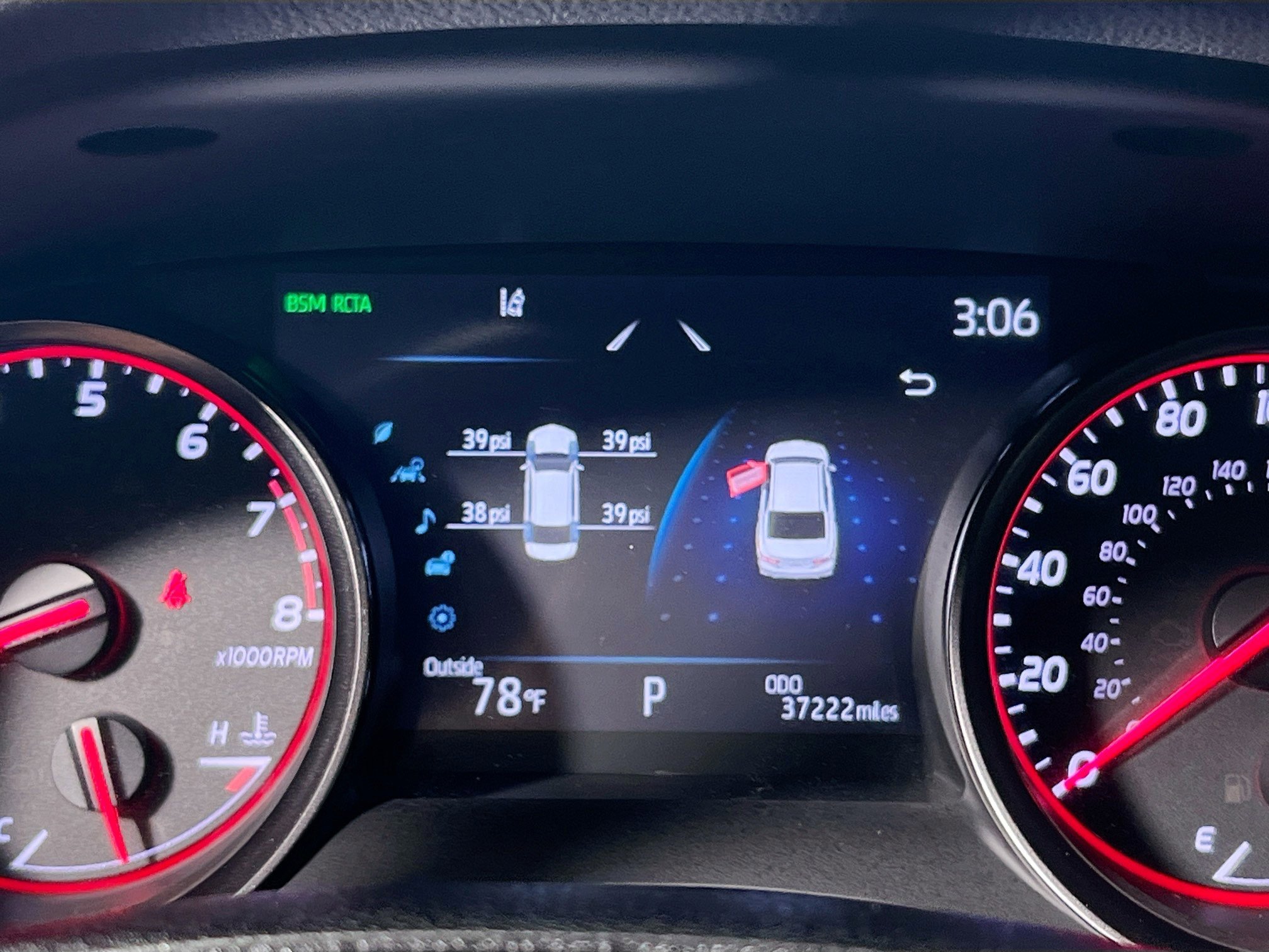 Used 2022 Toyota Camry XSE image 23