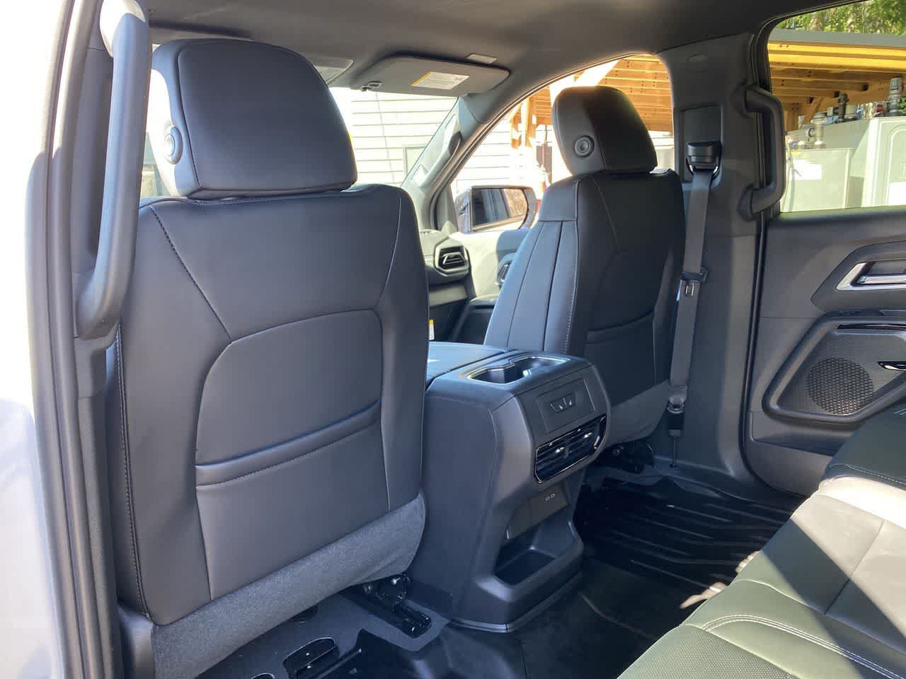 Used 2026 Chevrolet Silverado EV LT AWD/4WD image 15