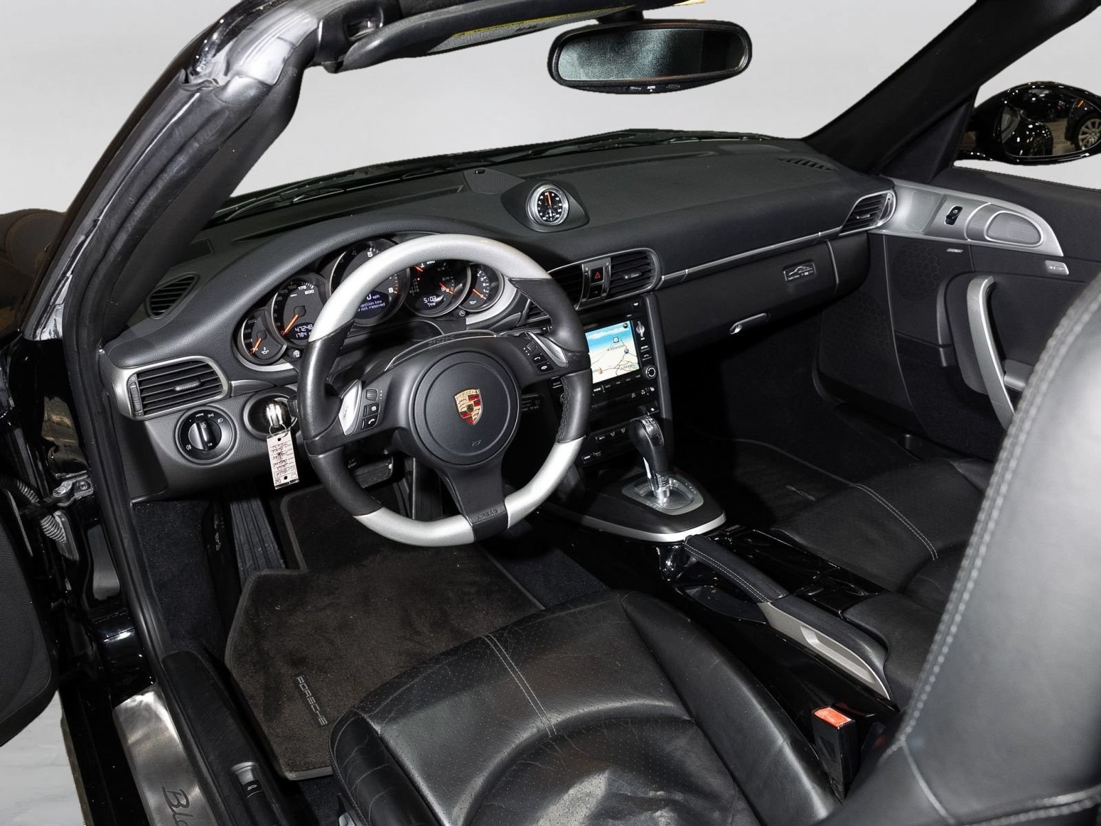 Used 2012 Porsche 911 Carrera Black Edition RWD image 5
