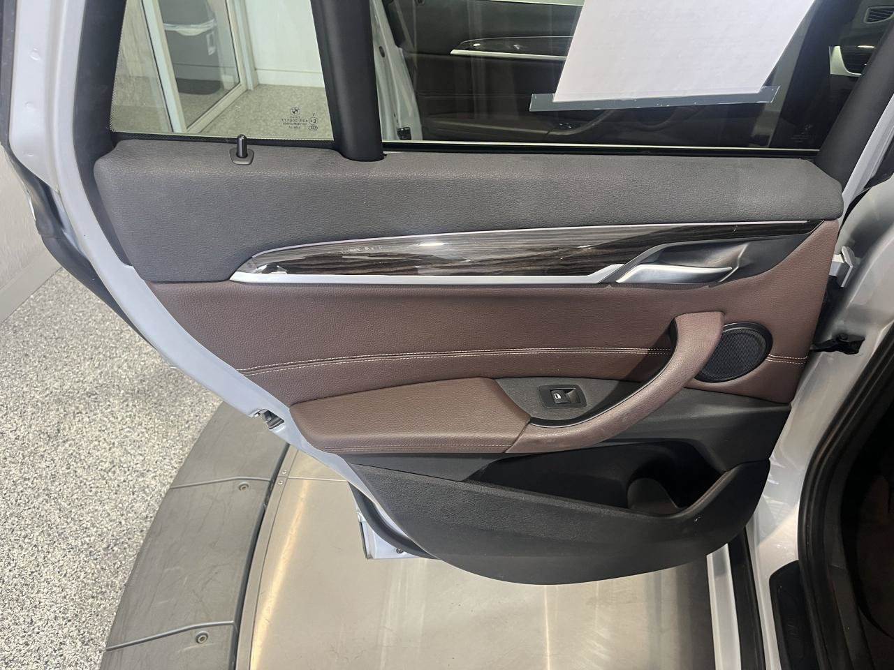 Used 2021 BMW X1 sDrive28i w/ Premium Package FWD image 18