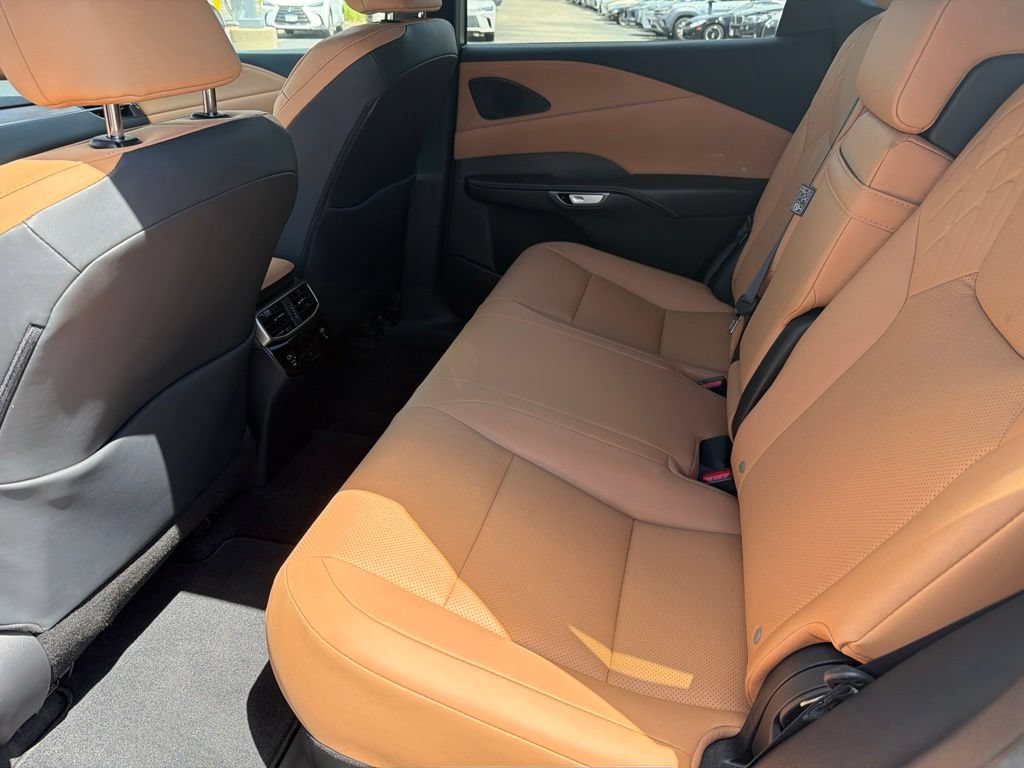 Used 2024 Lexus RX 350 Premium w/ Accessory Package (Z1) AWD/4WD image 45