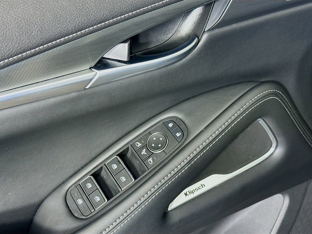 Certified 2026 INFINITI QX60 Luxe w/ Cargo Package FWD image 18