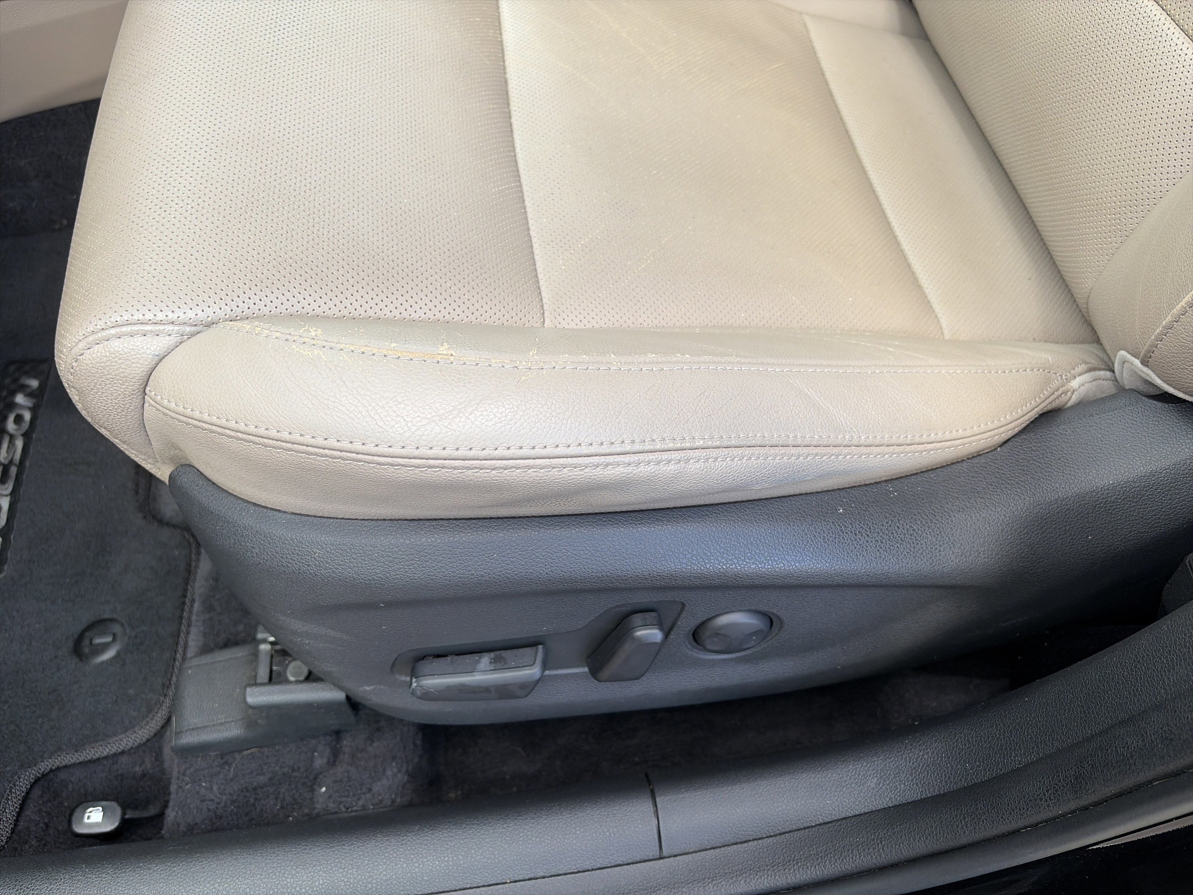 Used 2018 Hyundai Tucson SEL Plus w/ Cargo Package AWD/4WD image 11