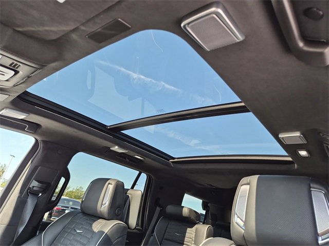 Certified 2025 Cadillac Escalade Sport Platinum w/ LPO, ONYX Package image 18