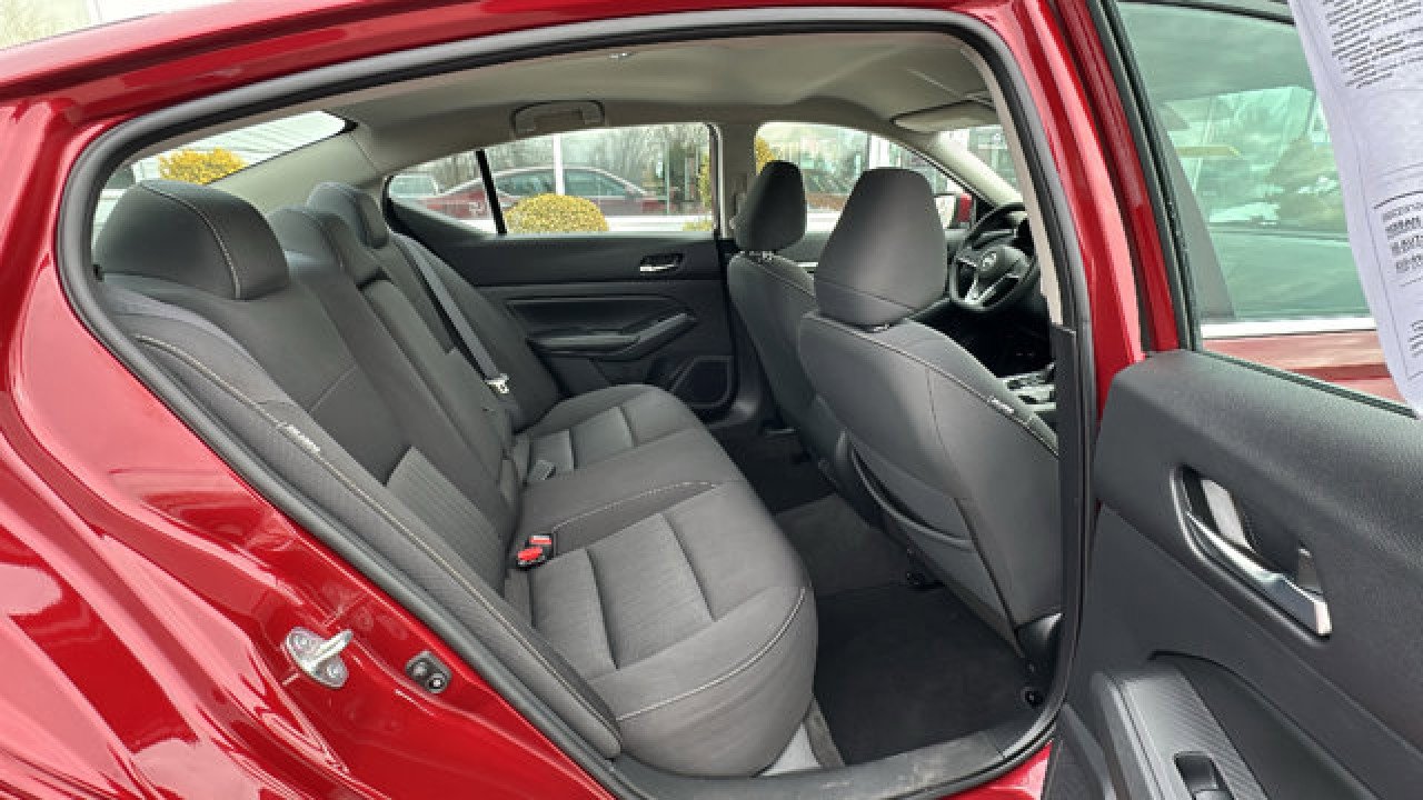 Certified 2022 Nissan Altima 2.5 SV image 25