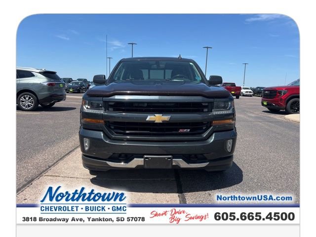Used 2017 Chevrolet Silverado 1500 LT w/ All Star Edition AWD/4WD image 3