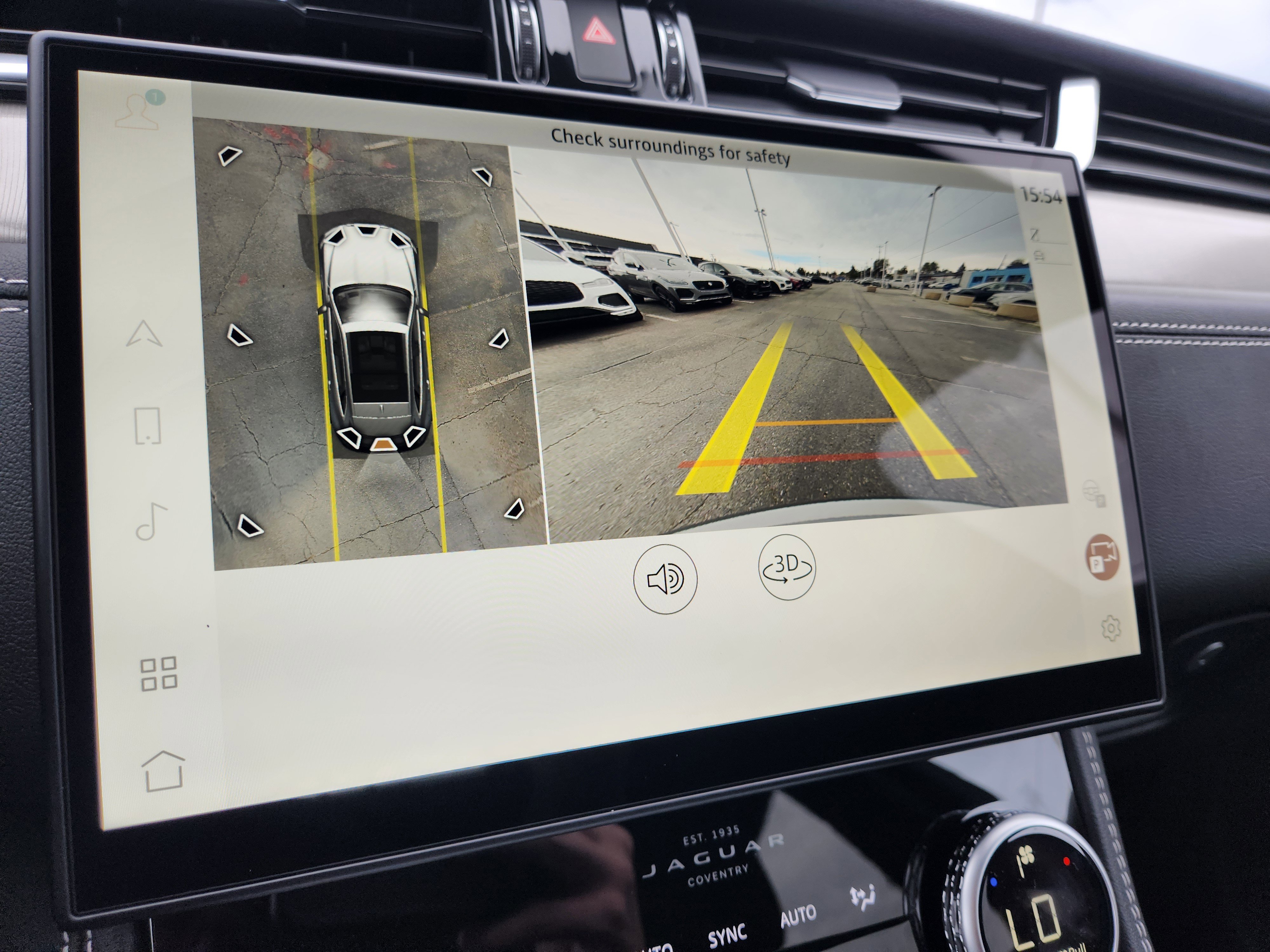 New 2026 Jaguar F-PACE R-Dynamic S image 25