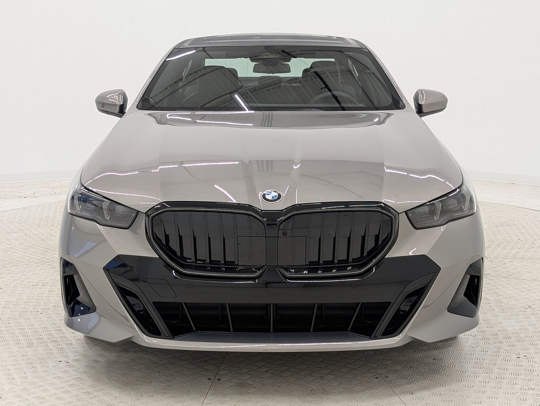 New 2026 BMW 530i RWD image 6