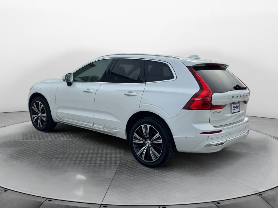 Used 2023 Volvo XC60 B5 Plus w/ Protection Package Premier image 5