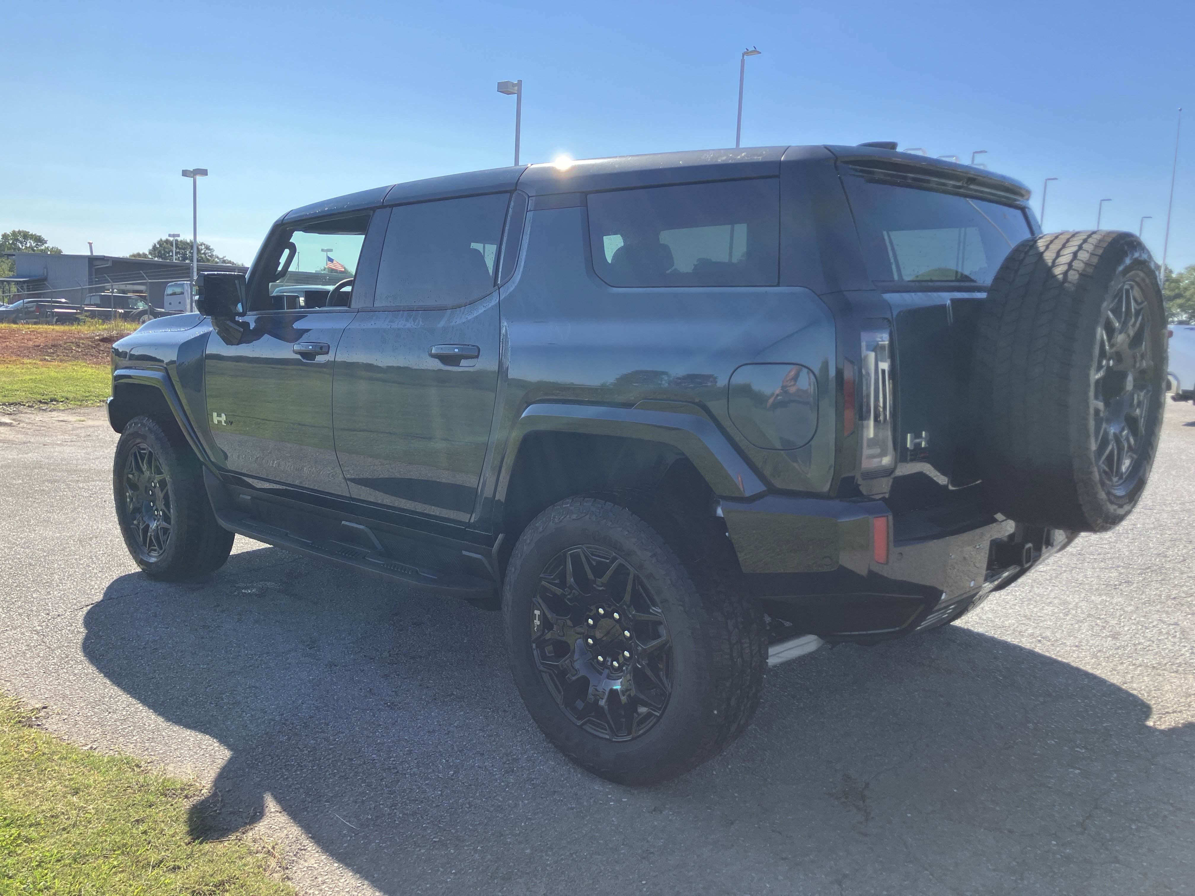 New 2026 GMC Hummer EV SUV image 5