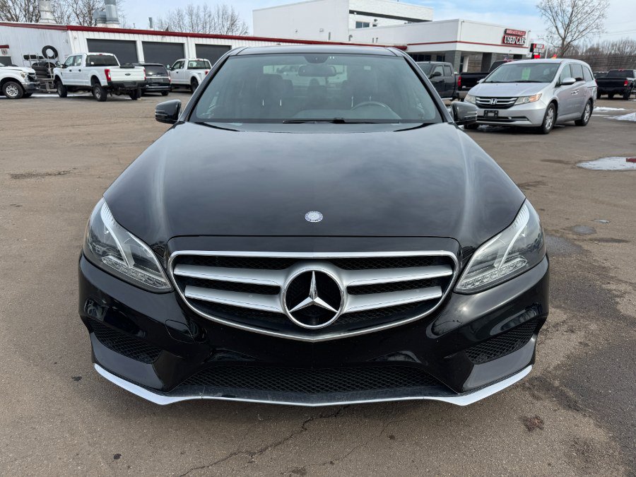 Used 2014 Mercedes-Benz E 350 4MATIC Sedan image 8