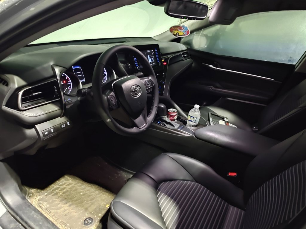Used 2024 Toyota Camry SE w/ Convenience Package FWD image 7