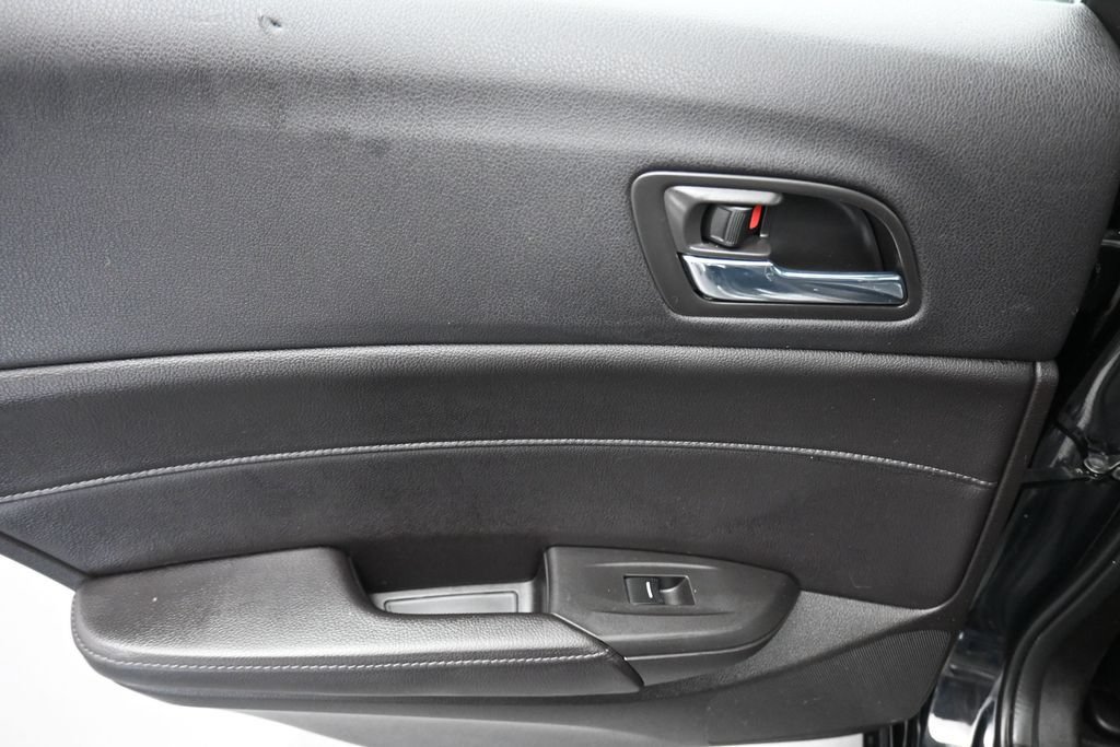 Used 2018 Acura ILX FWD image 31