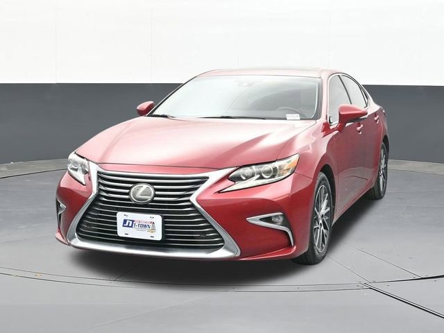 Used 2017 Lexus ES 350 w/ Luxury Package image 2