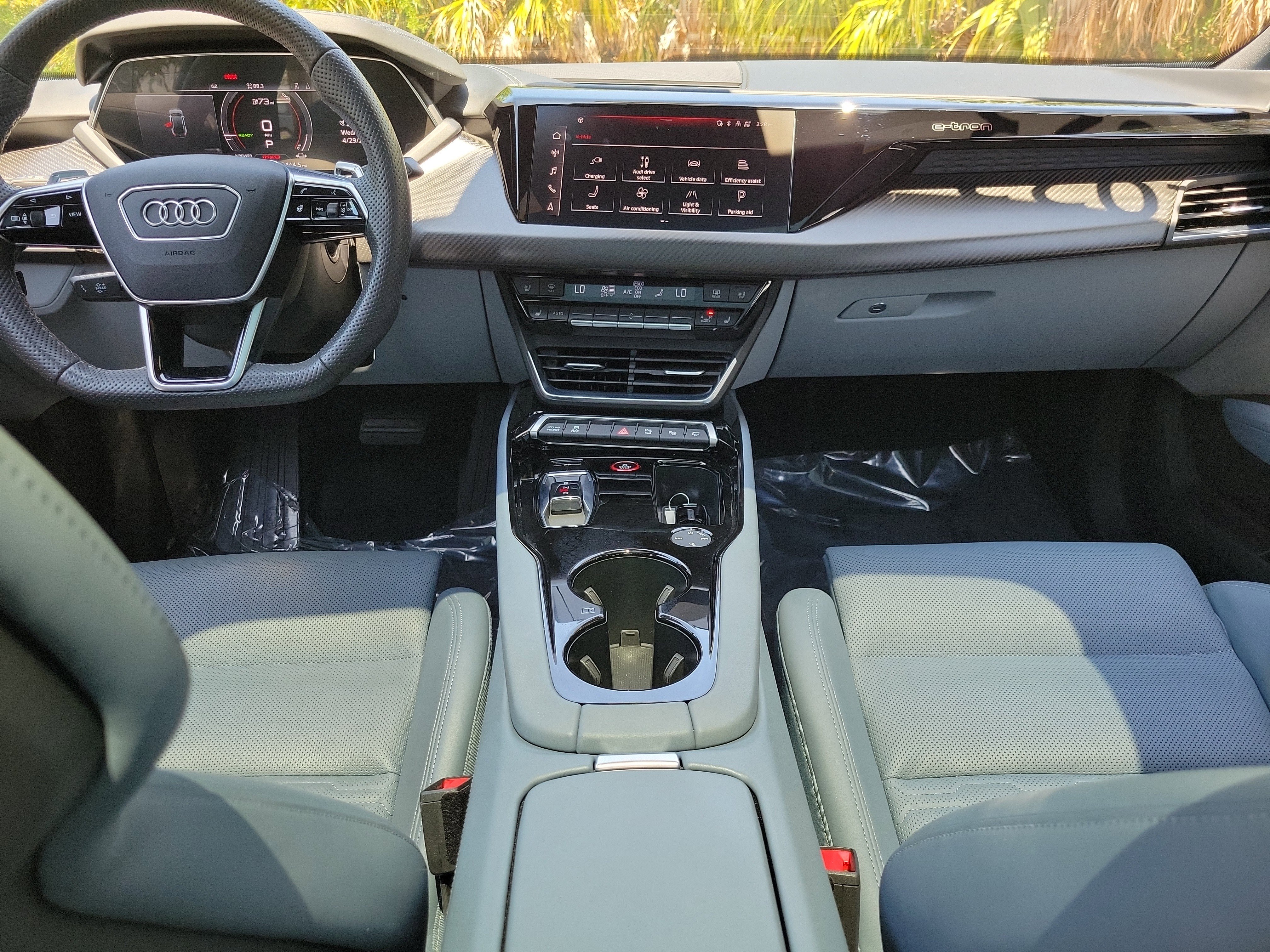 Used 2023 Audi e-tron GT Prestige w/ Prestige Package AWD/4WD image 14