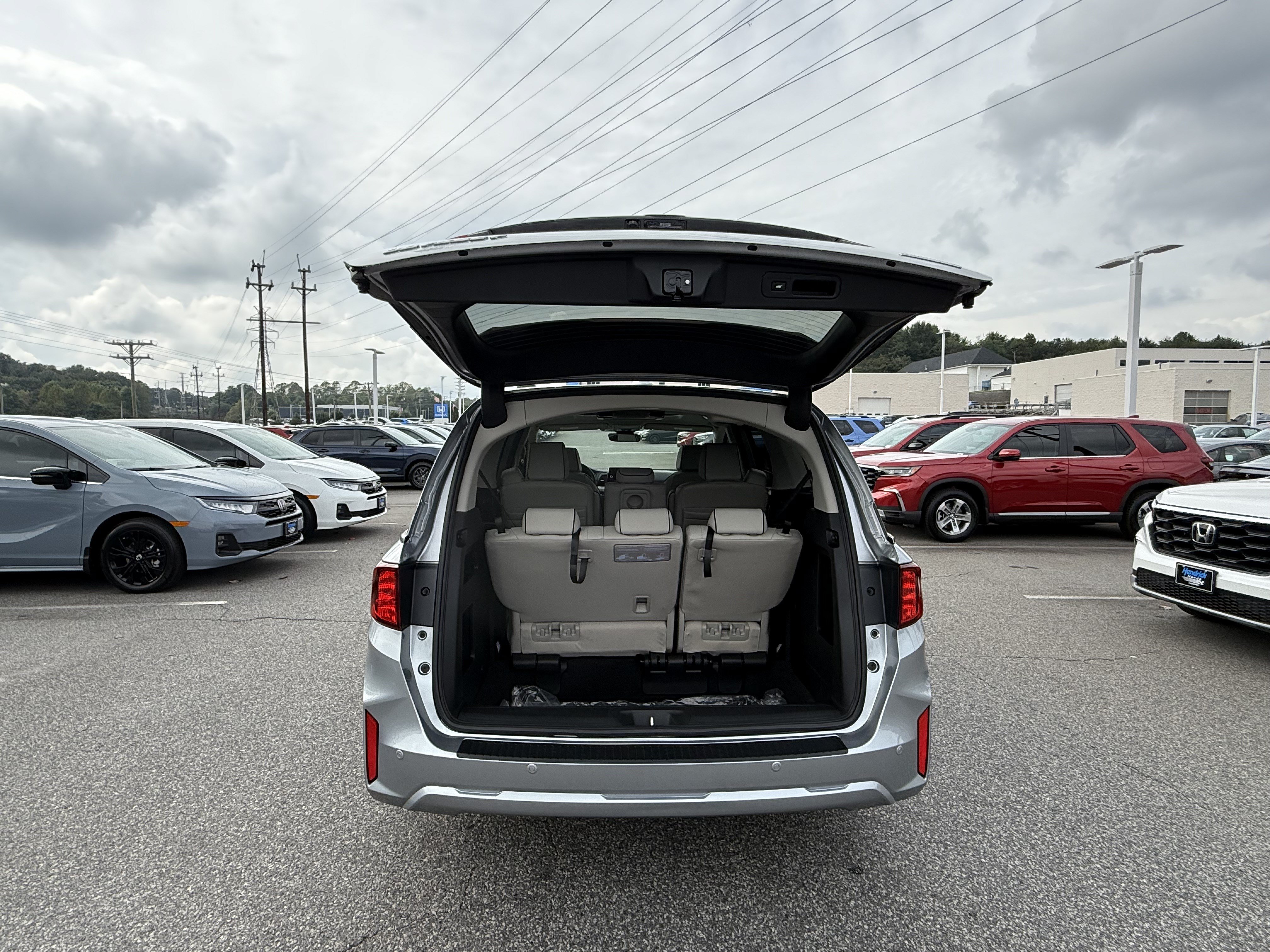 New 2027 Honda Odyssey Touring image 33