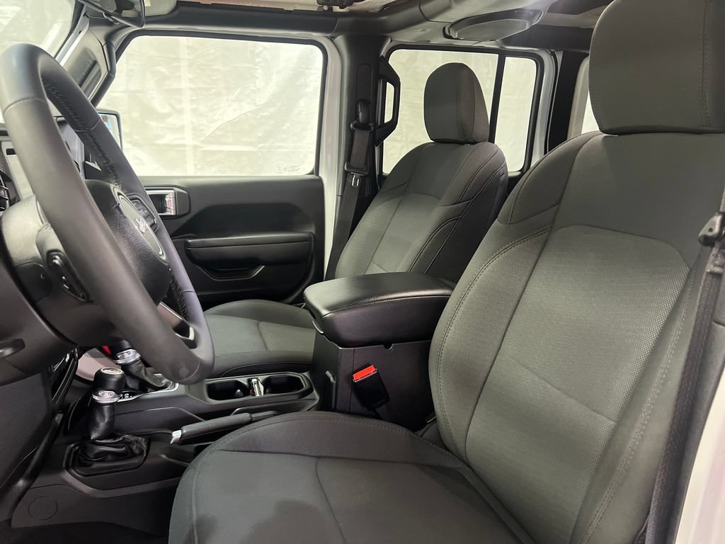 Used 2023 Jeep Wrangler Unlimited Sport AWD/4WD image 17