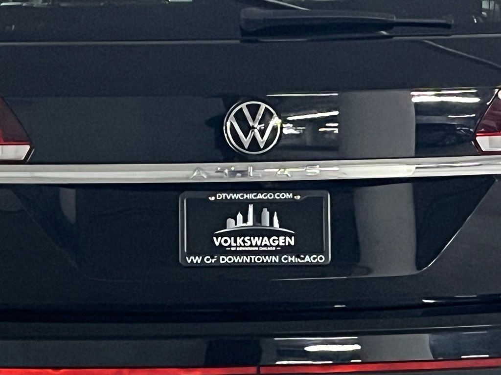 Certified 2023 Volkswagen Atlas SE image 36