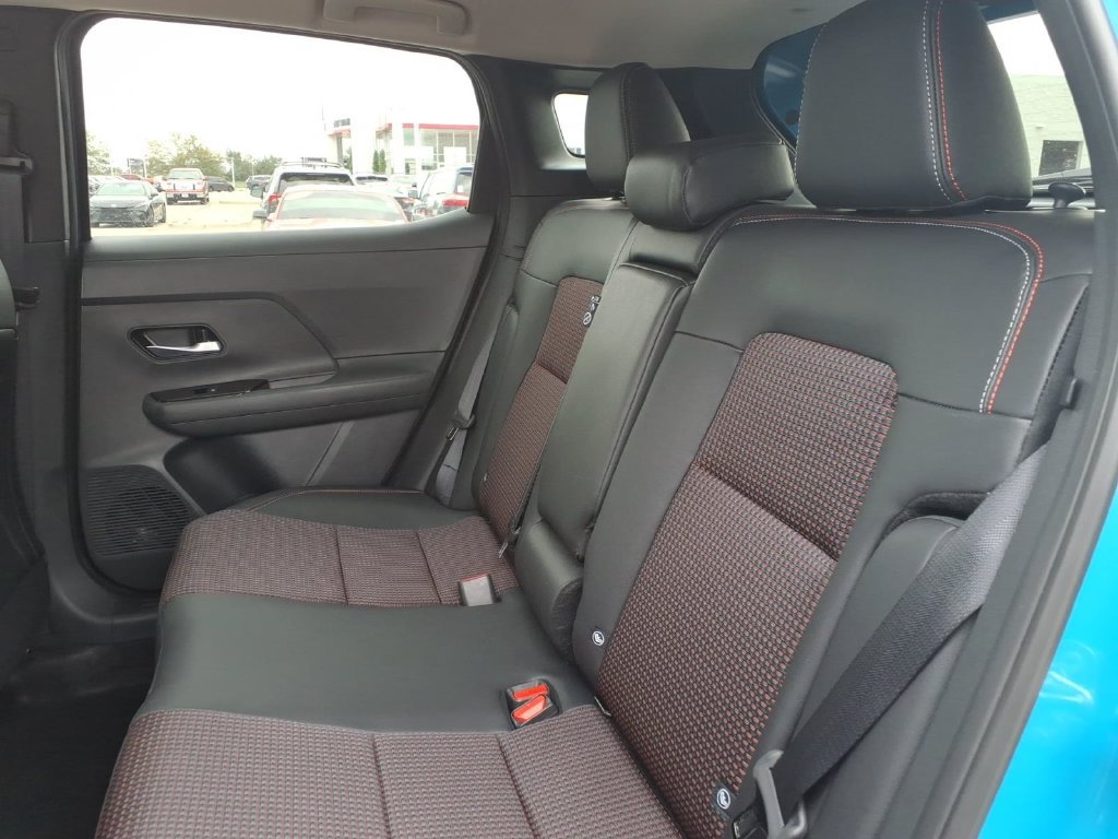 New 2027 Nissan Kicks SR AWD/4WD image 37