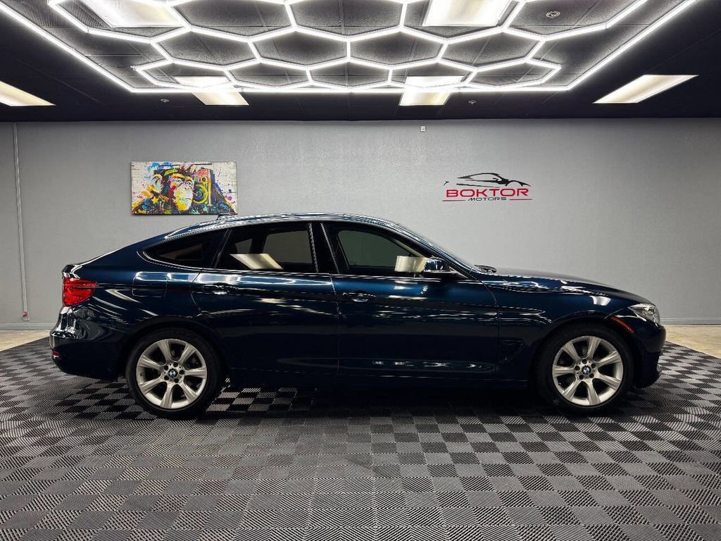 Used 2015 BMW 328i Gran Turismo xDrive image 16