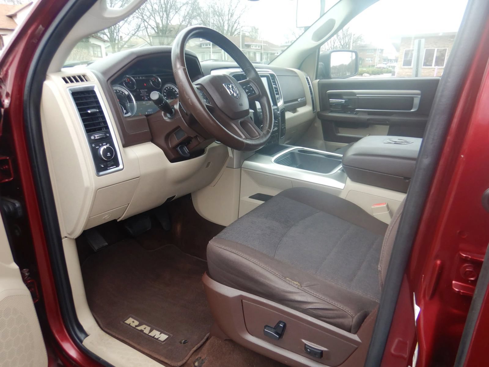 Used 2016 RAM 1500 Big Horn AWD/4WD image 11