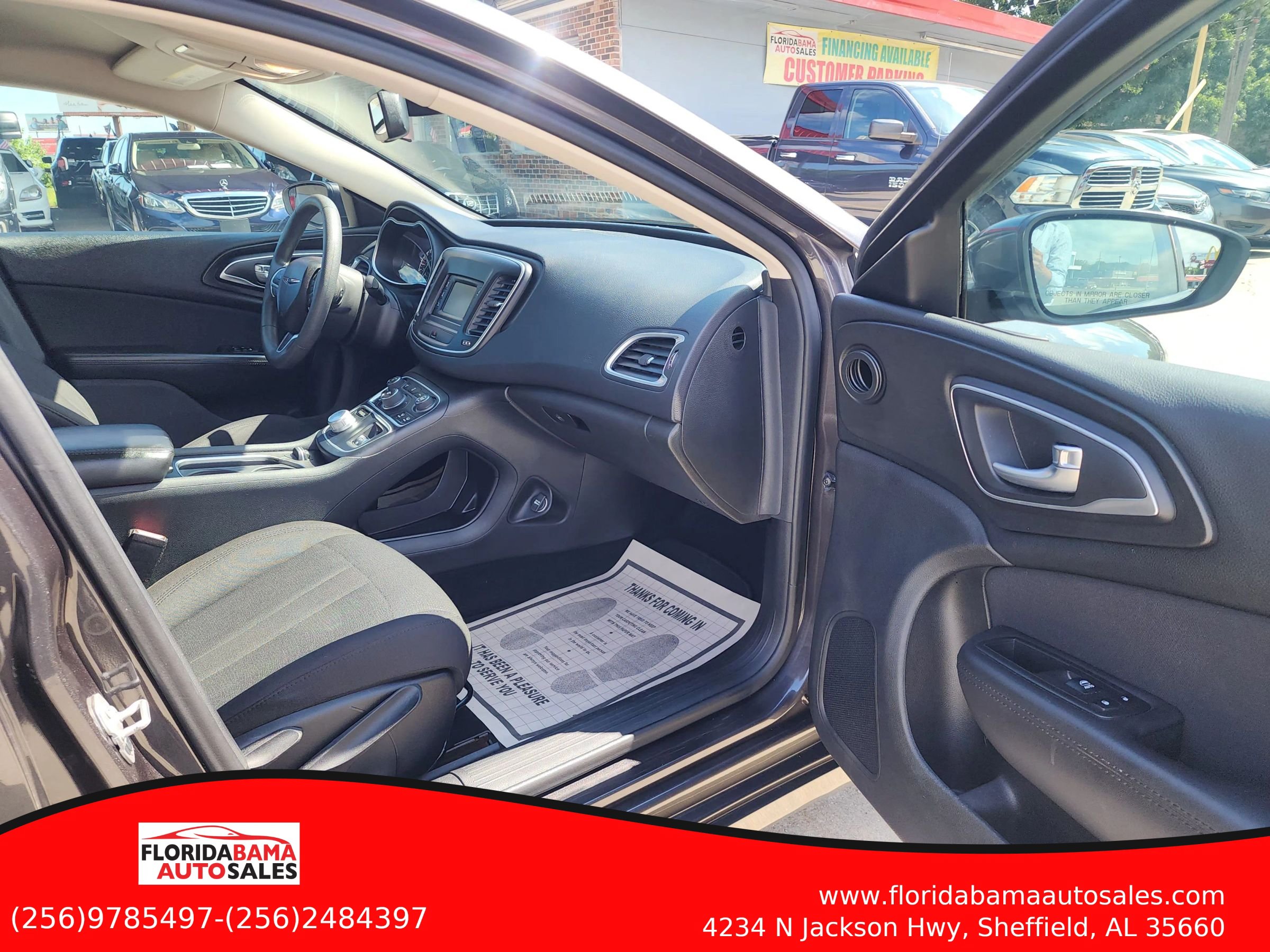Used 2015 Chrysler 200 Limited FWD image 8