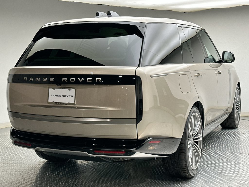 New 2027 Land Rover Range Rover SE AWD/4WD image 3
