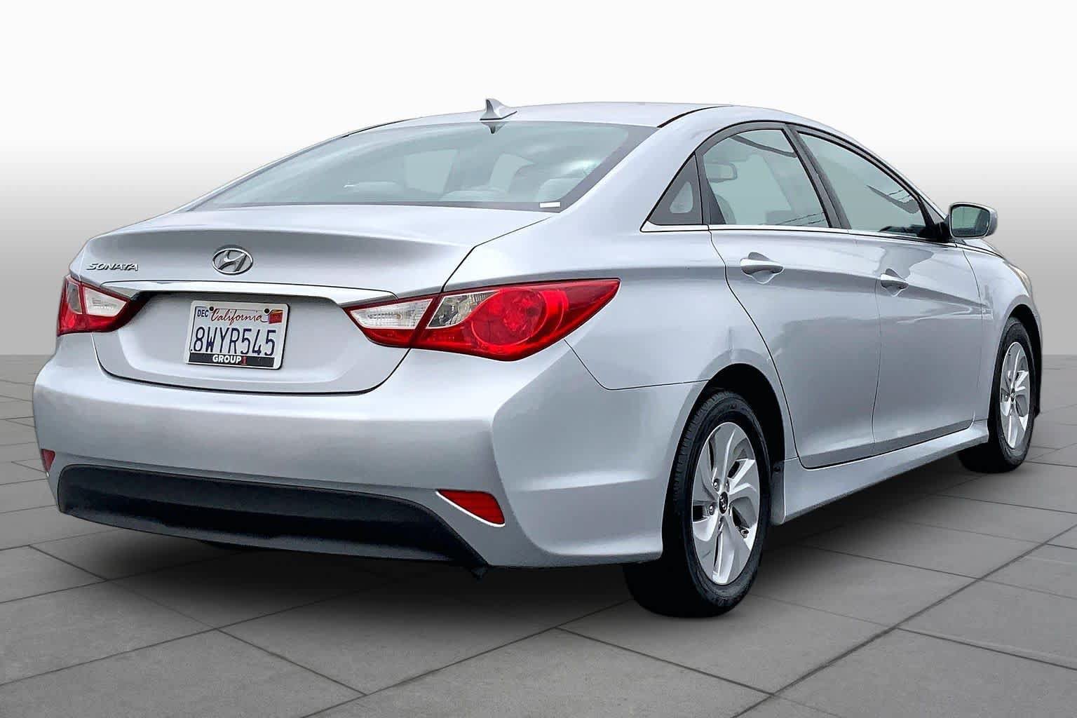 Used 2014 Hyundai Sonata GLS FWD image 12