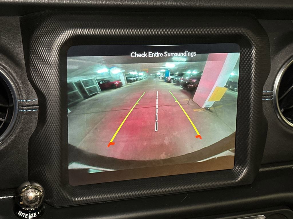 Used 2022 Jeep Wrangler Unlimited Rubicon 4xe w/ Cold Weather Group image 27