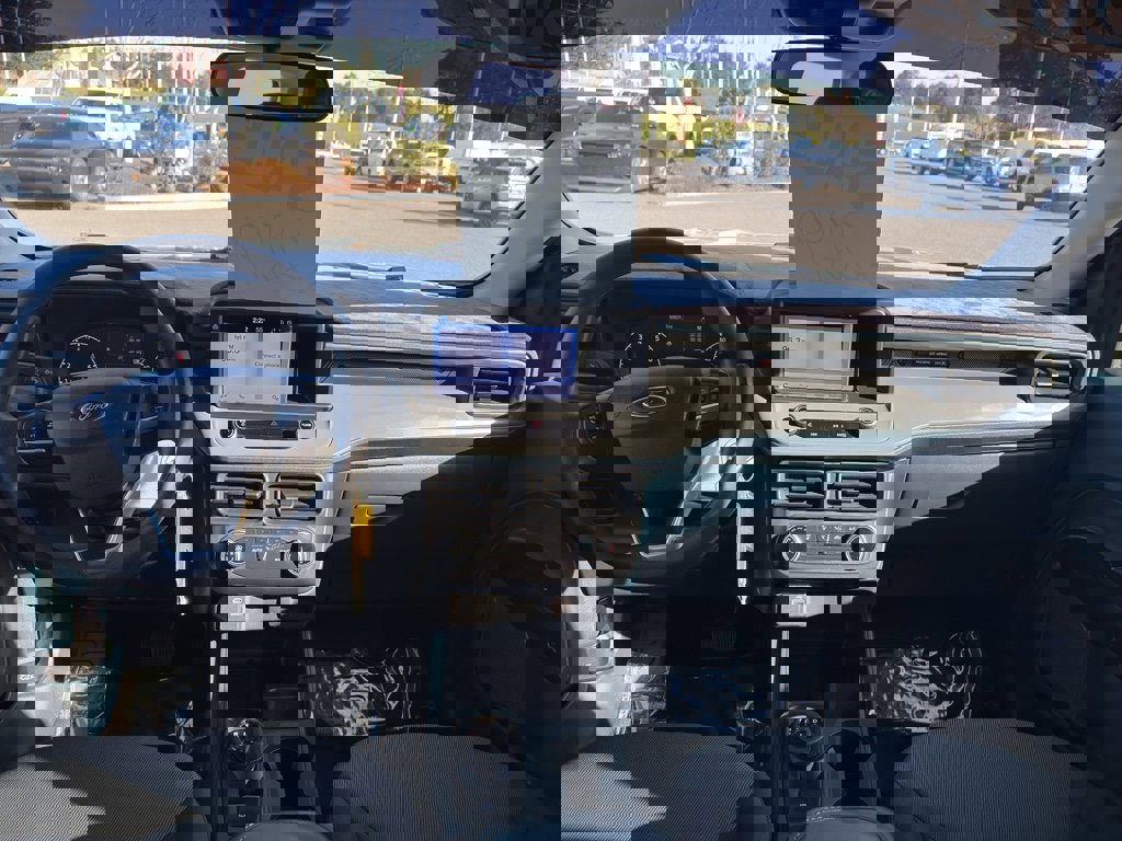 Used 2022 Ford Maverick XL w/ Equipment Group 100A Standard image 18