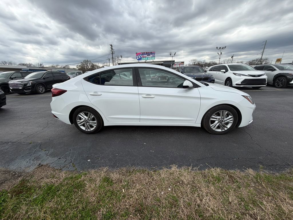 Used 2020 Hyundai Elantra SEL w/ Cargo Package (C1) image 2