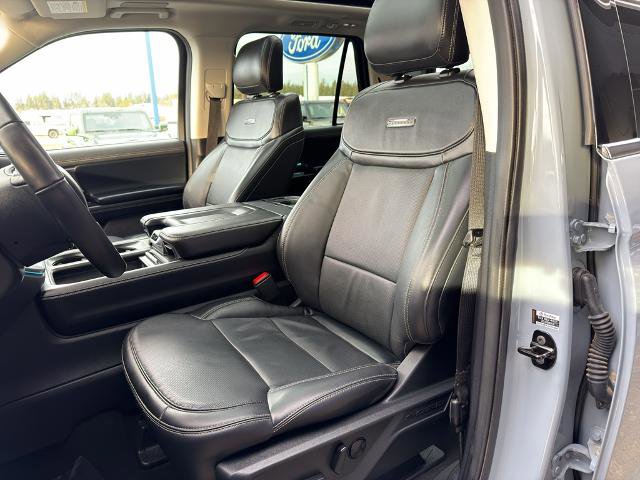 Certified 2025 Ford Expedition Max Platinum w/ Driver's Package image 21