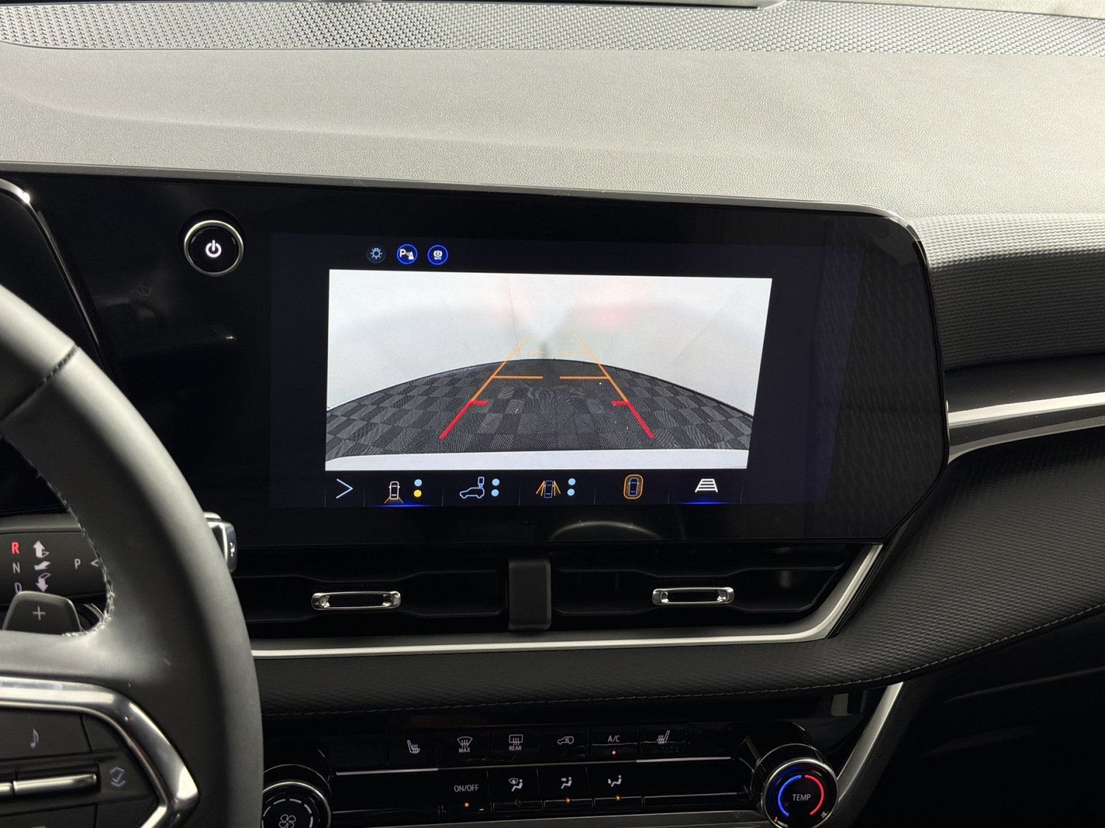 New 2027 Chevrolet Equinox LT w/ Safety and Technology Package FWD image 19