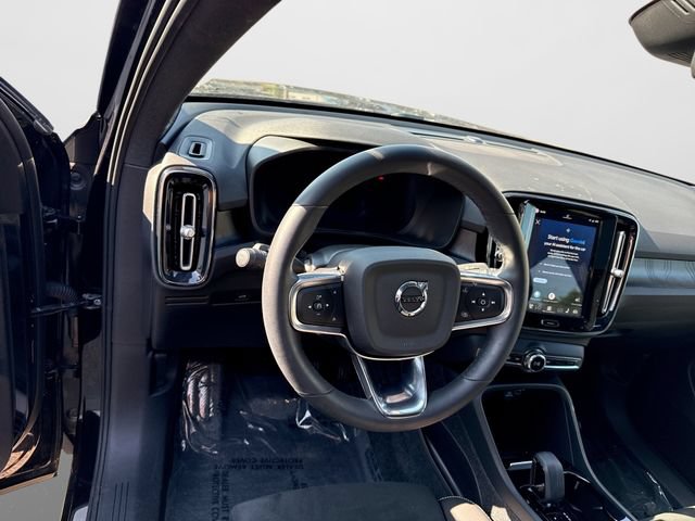 Certified 2024 Volvo C40 P8 Recharge Plus w/ Climate Package AWD/4WD image 14