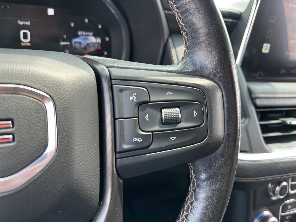 Used 2022 GMC Yukon XL AT4 w/ AT4 Premium Plus Package AWD/4WD image 17