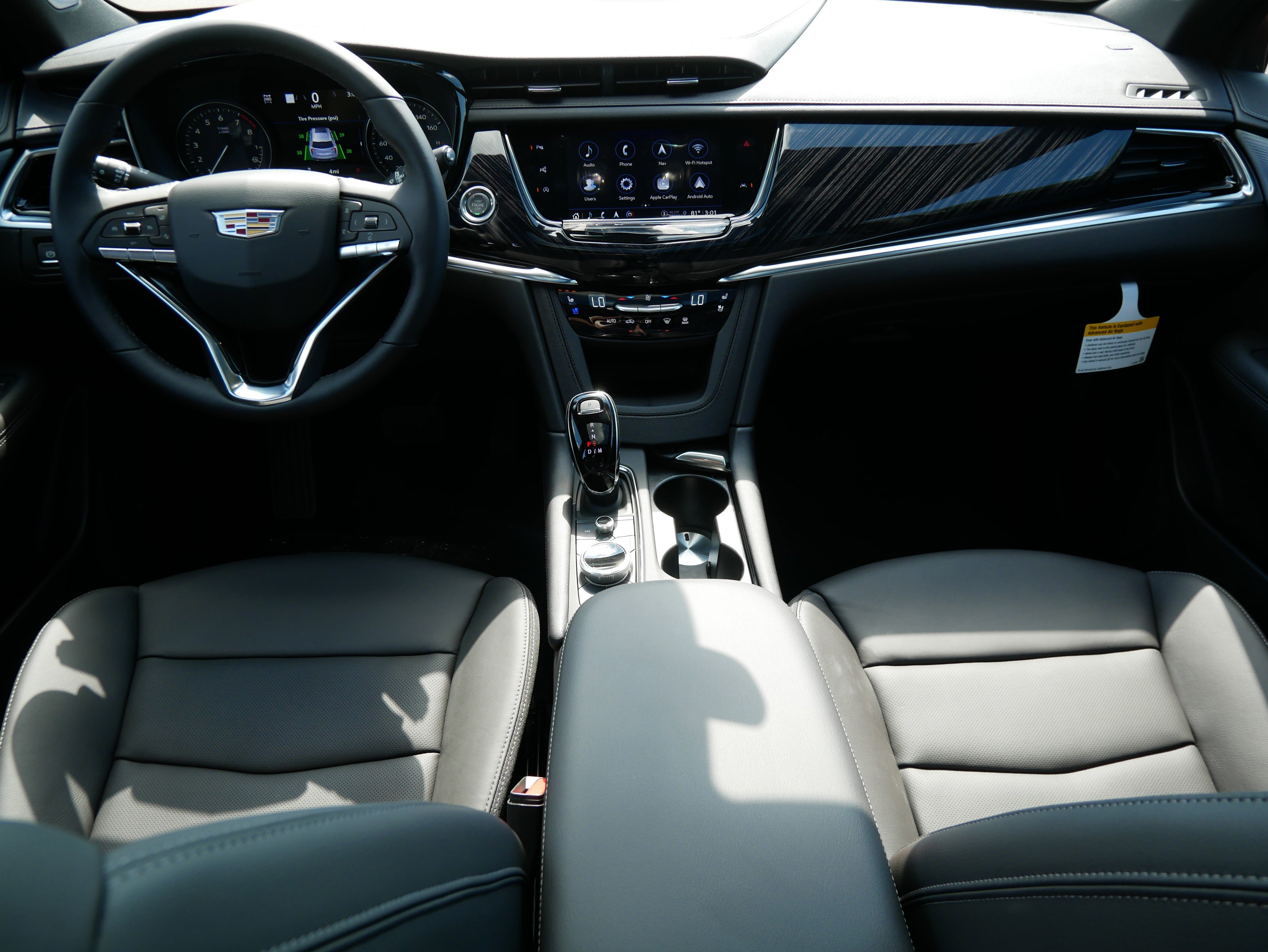 New 2025 Cadillac XT6 Premium Luxury w/ Technology Package image 8