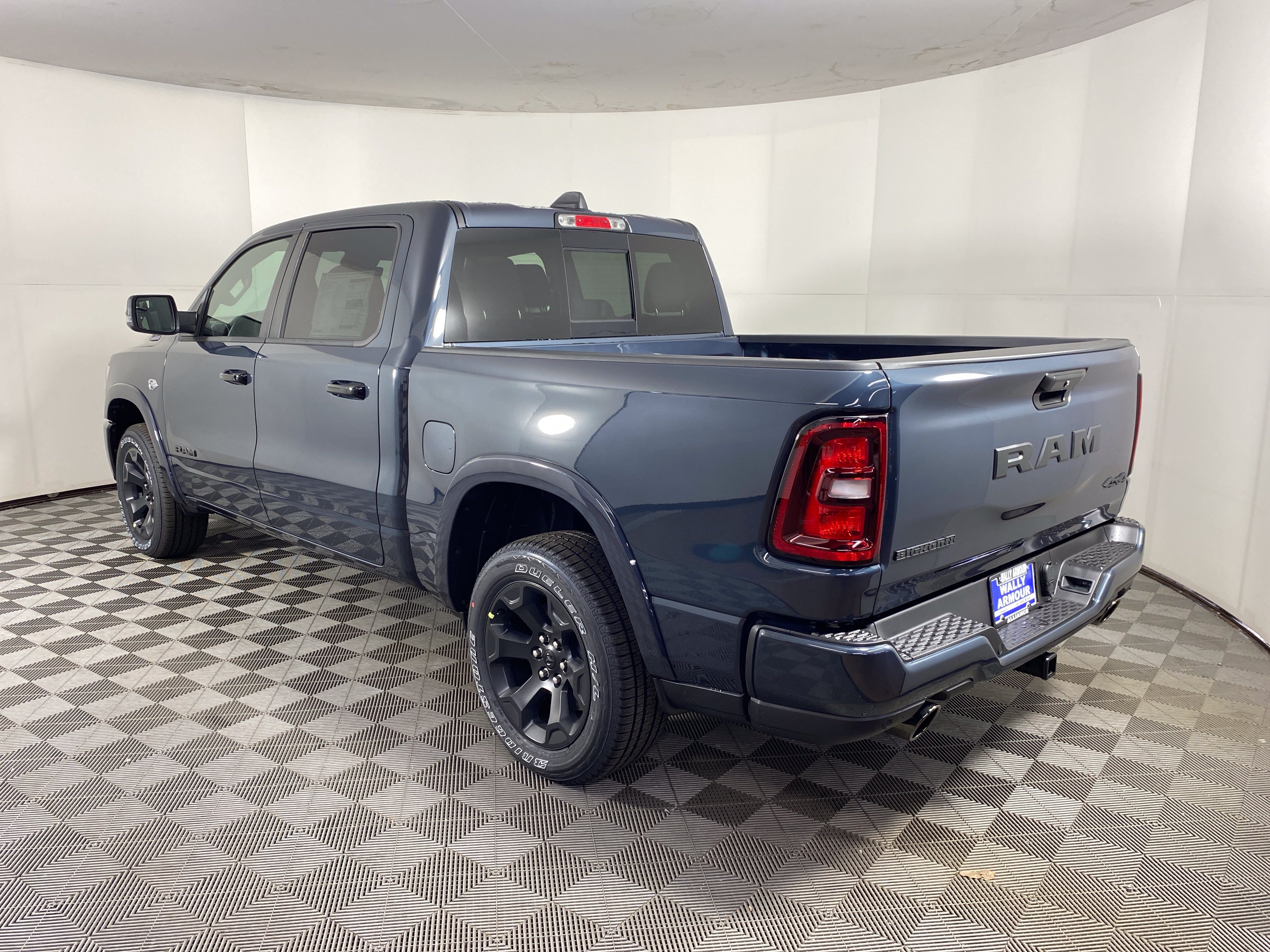 New 2026 RAM 1500 Big Horn AWD/4WD image 9