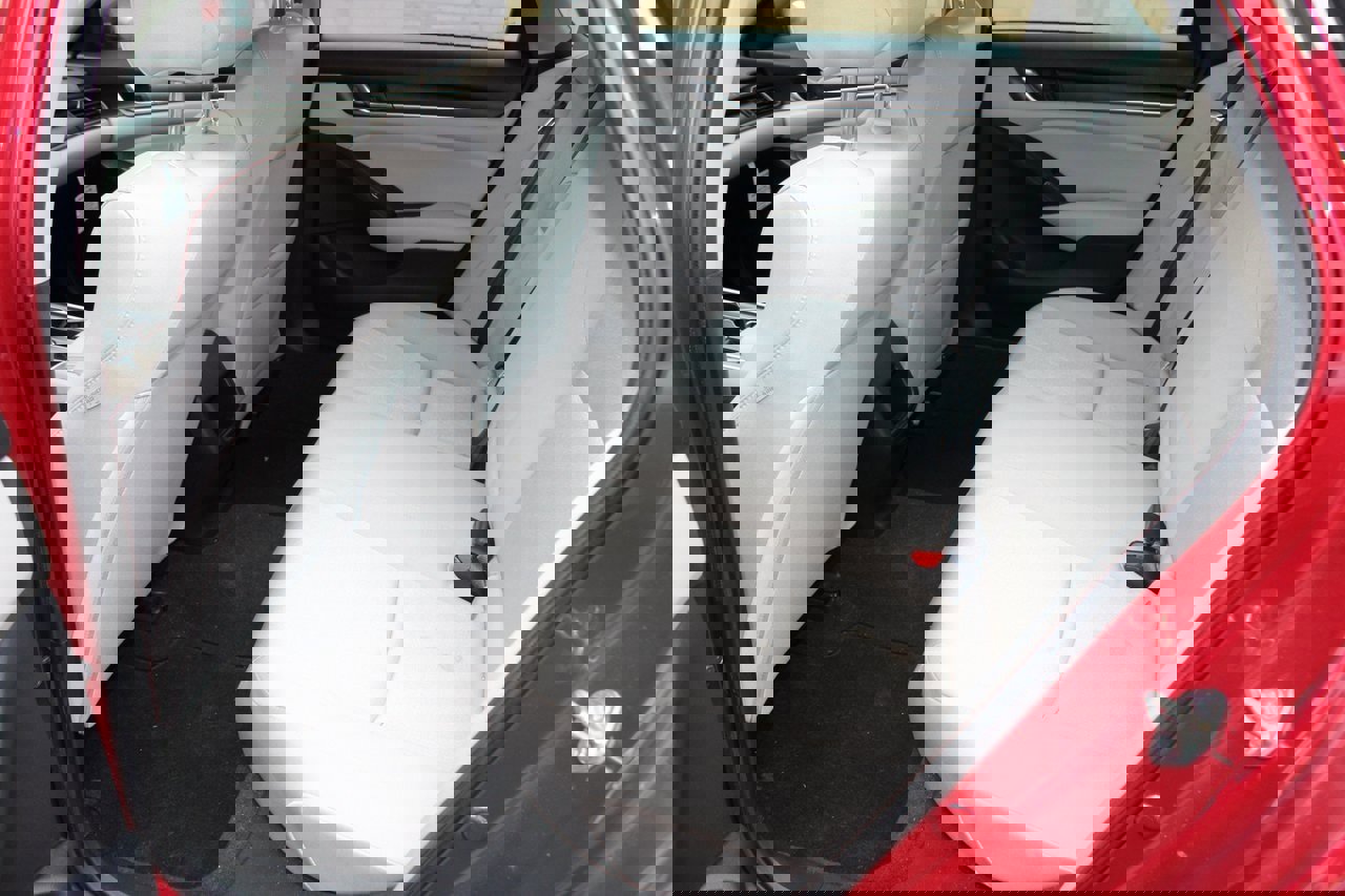 Used 2020 Honda Accord LX image 5