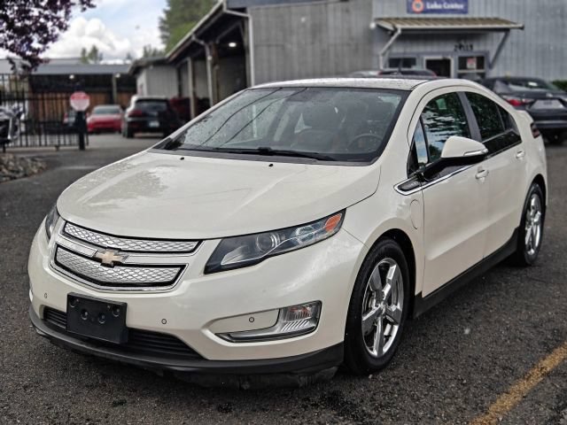 Used 2012 Chevrolet Volt Premium w/ Premium Trim Package FWD image 3