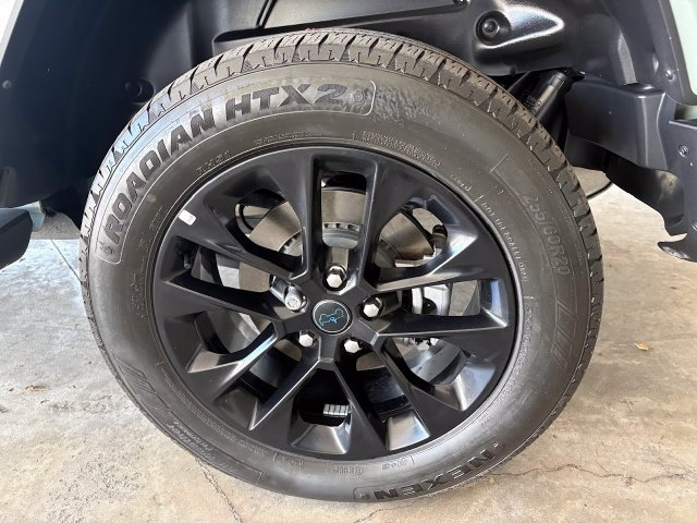 Used 2024 Jeep Wrangler Unlimited Sahara AWD/4WD image 7